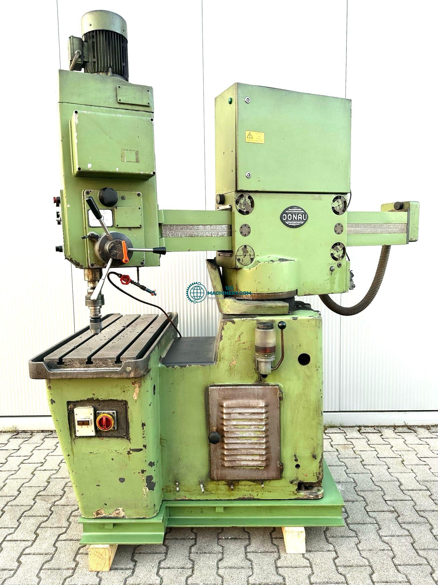 DONAU DR 40z Schnellradialbohrmaschine